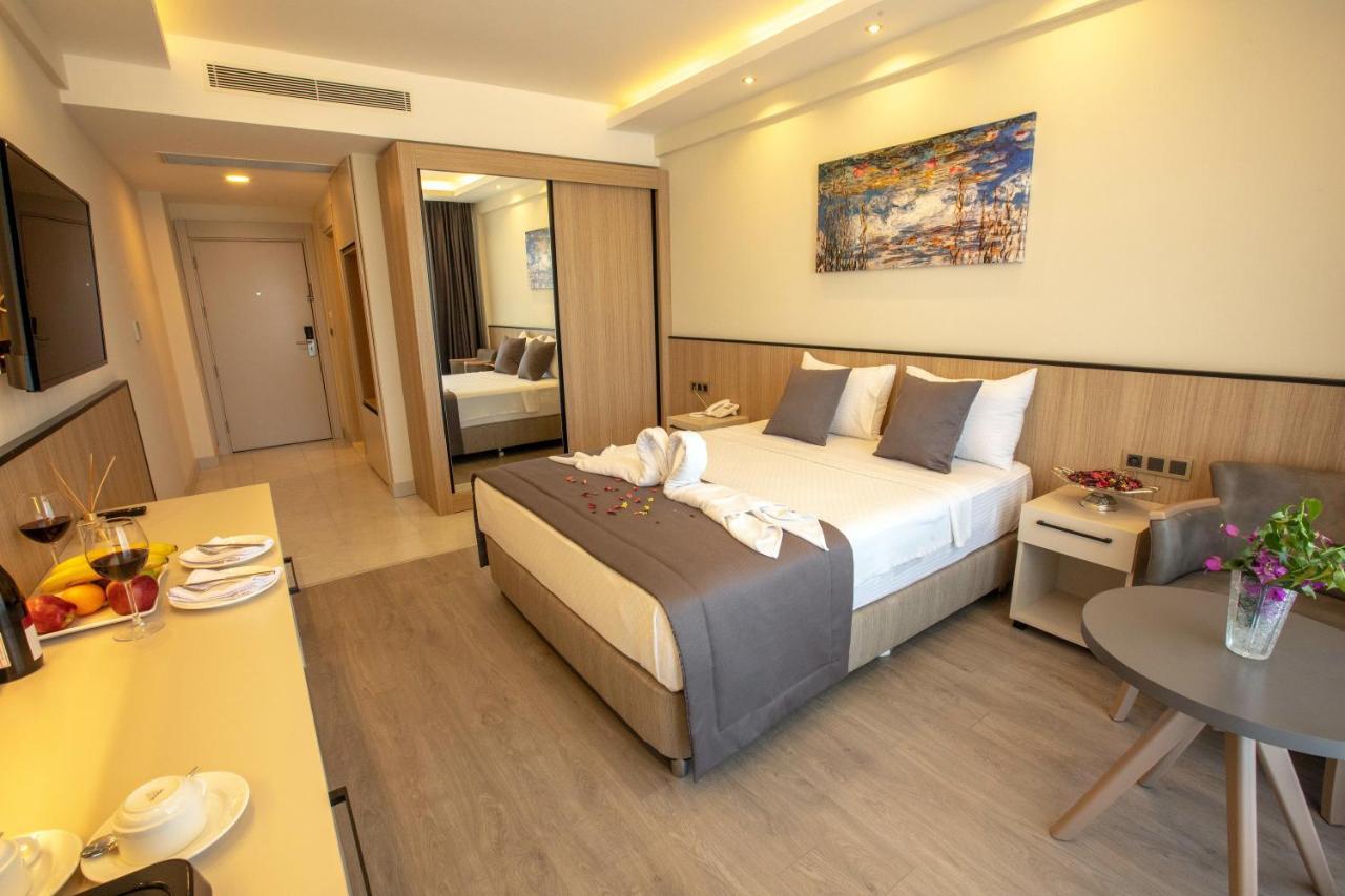 Polaris Otel & Beach Club Mersin  Buitenkant foto