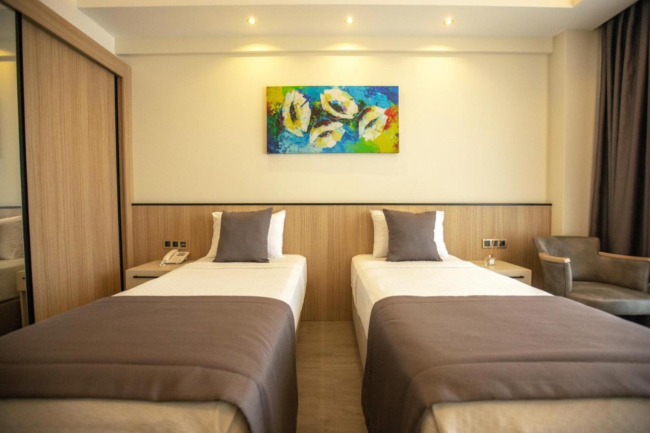 Polaris Otel & Beach Club Mersin  Buitenkant foto